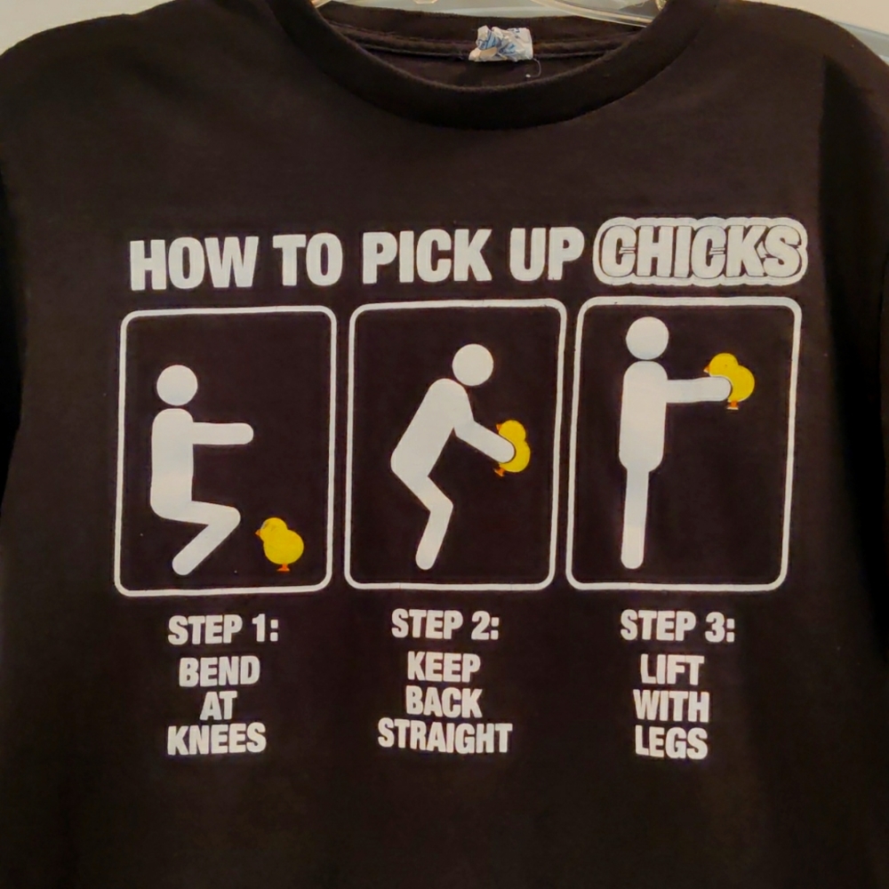 Men's sz S T-shirt funny